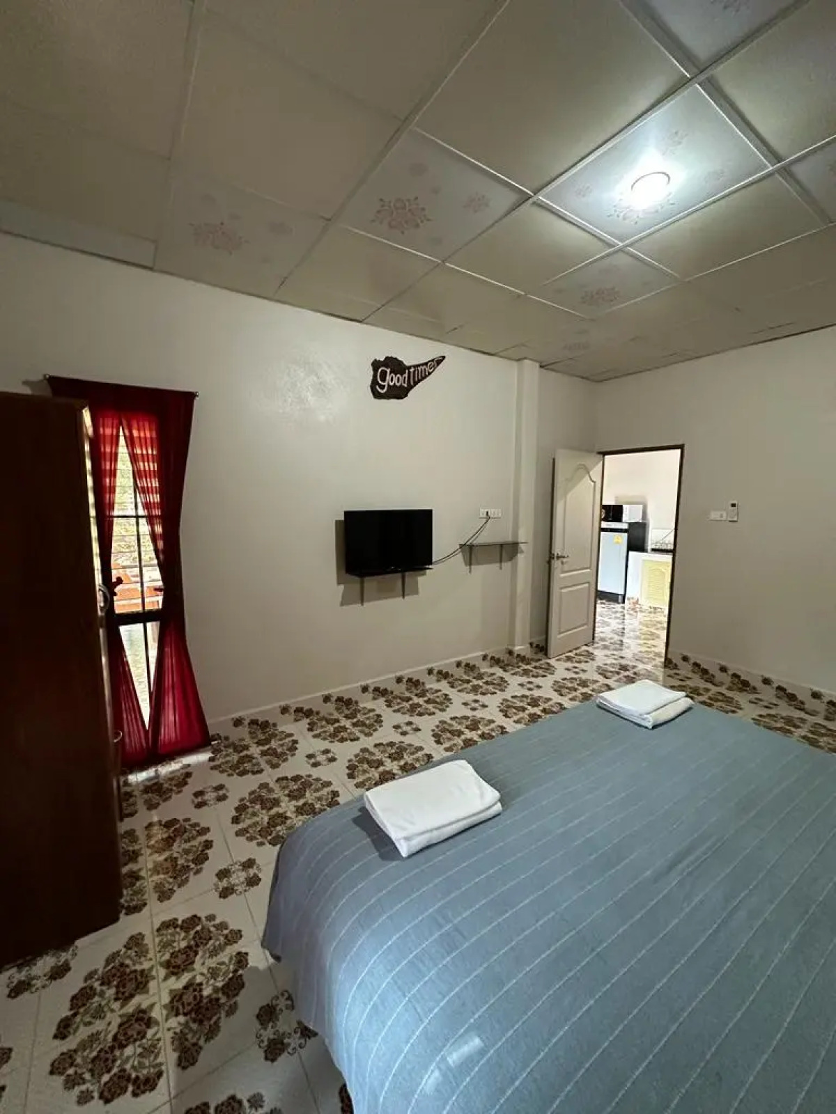 Отель Fine Times Resort