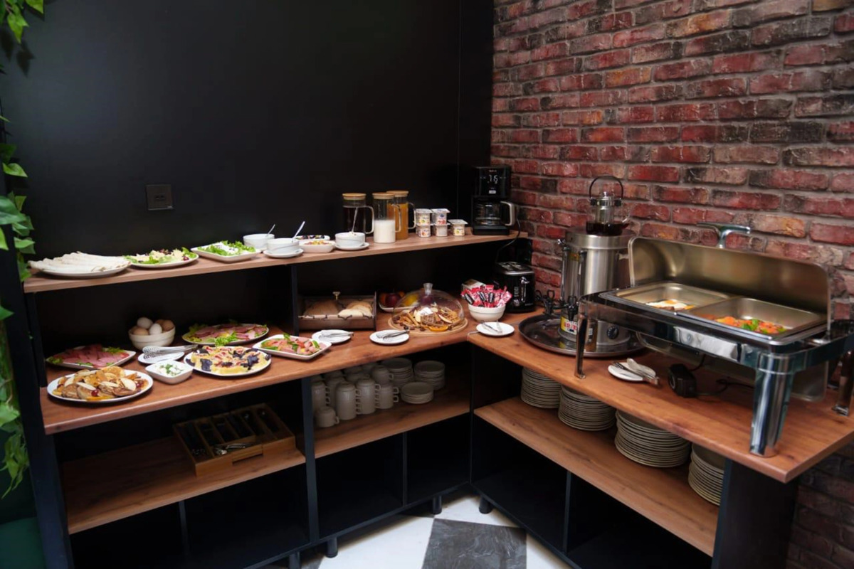 Отель Twelve Inn