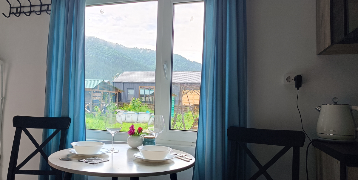 Частный дом дом среди гор