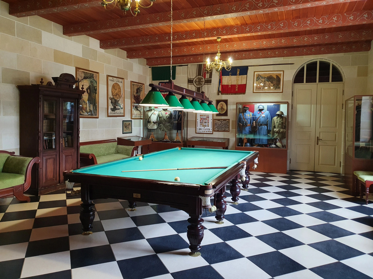 Замок La Ferme de Reve