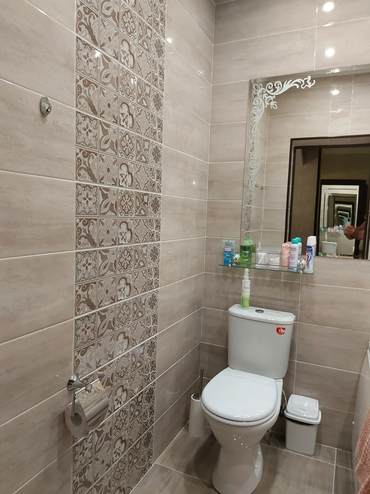 Апартаменты 5 Звезд на Шамиля Джикаева 5А-2