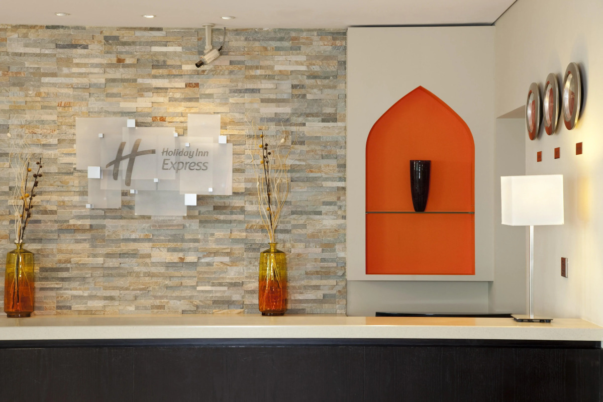 Holiday Inn Express Dubai Jumeirah an IHG Hotel