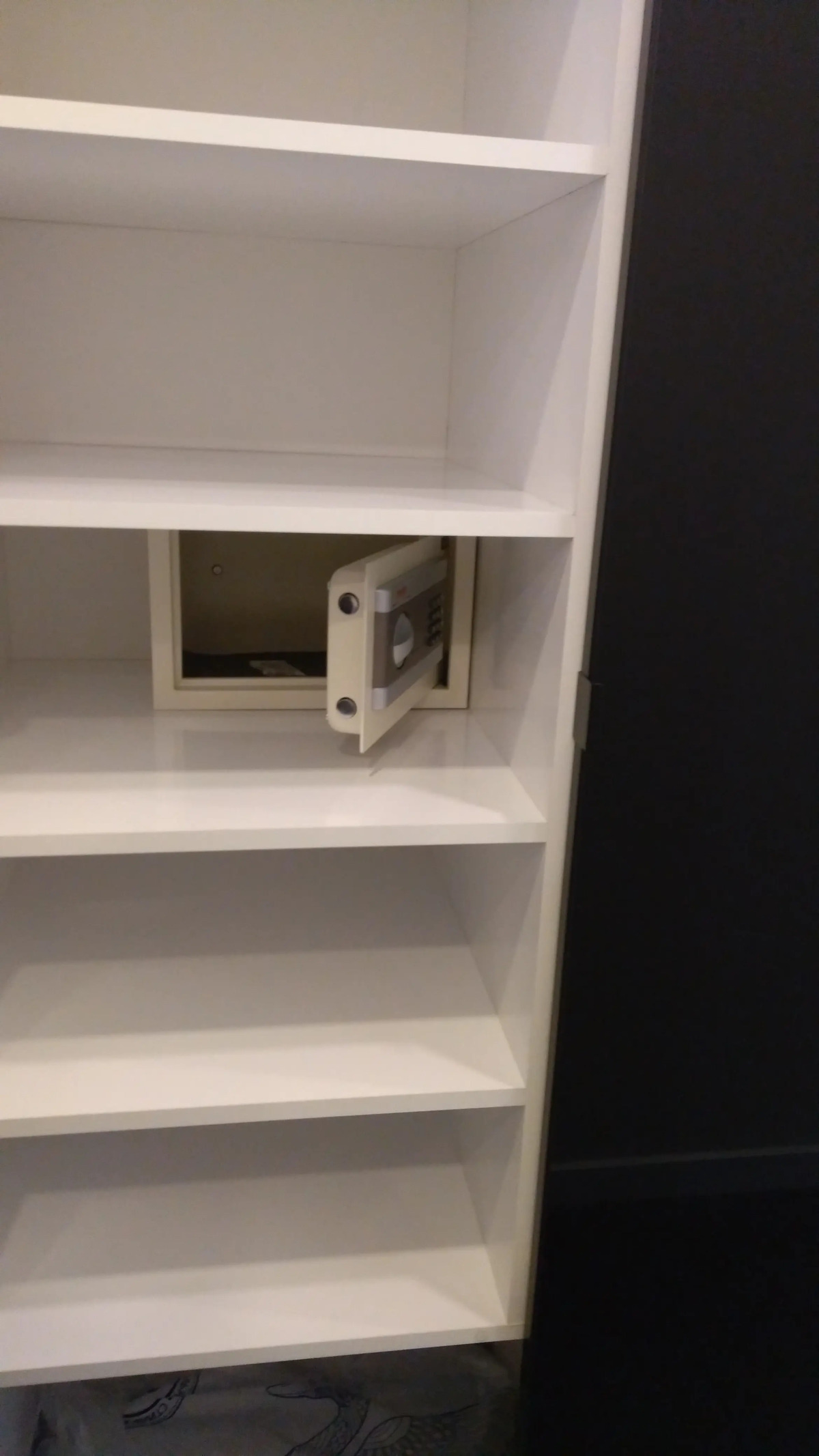 Апартаменты High Tech