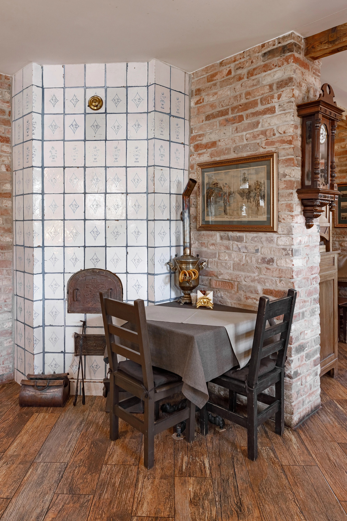 Отель Империал