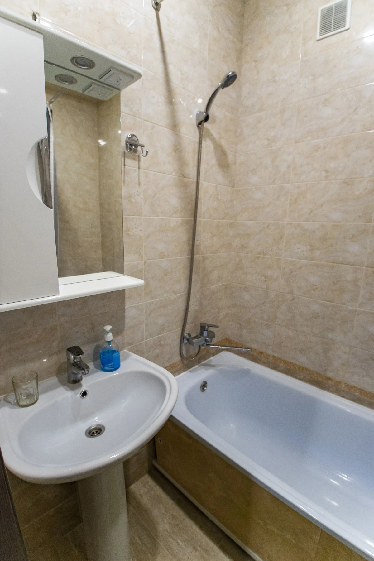 Просторные трёхкомнатные апартаменты в курортной части Железноводска