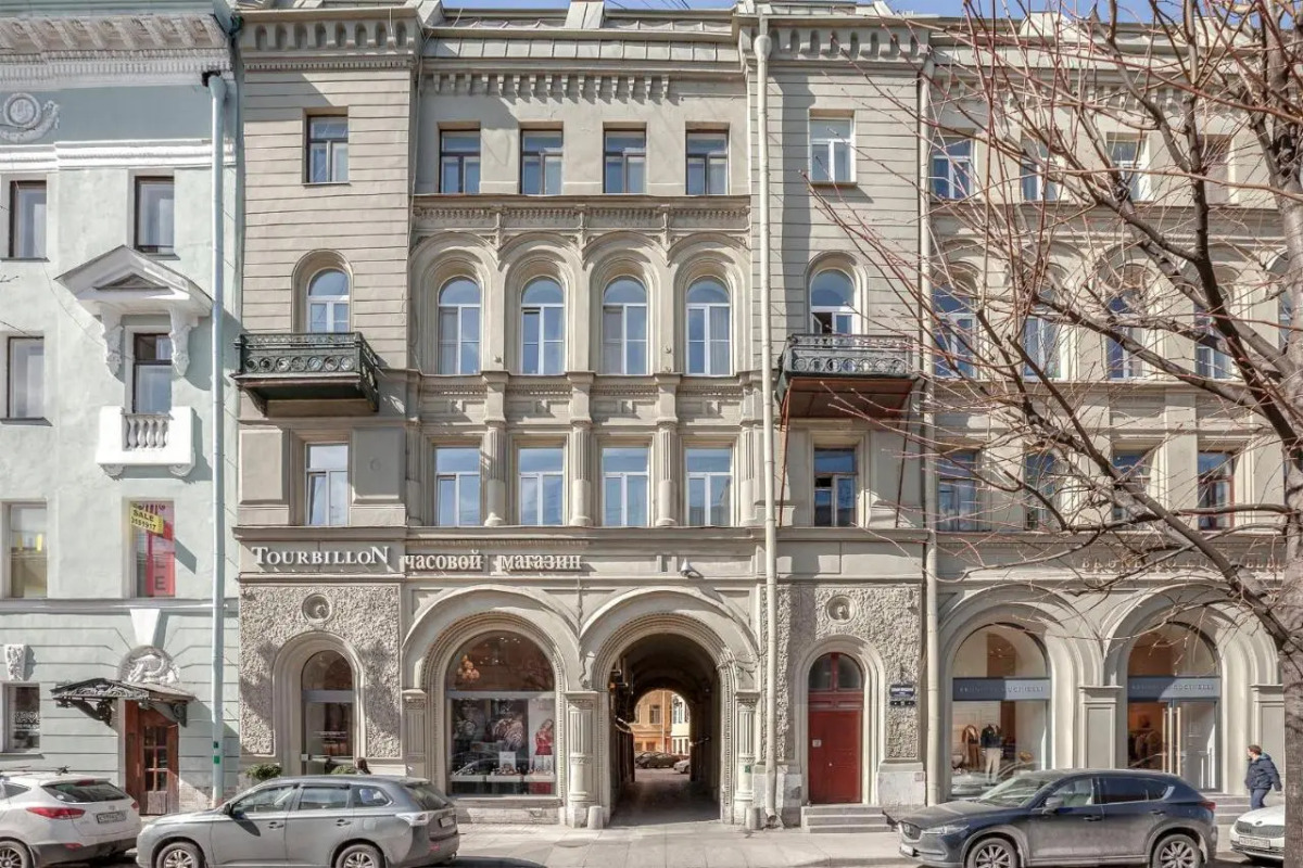 Апартаменты на Большой Конюшенной