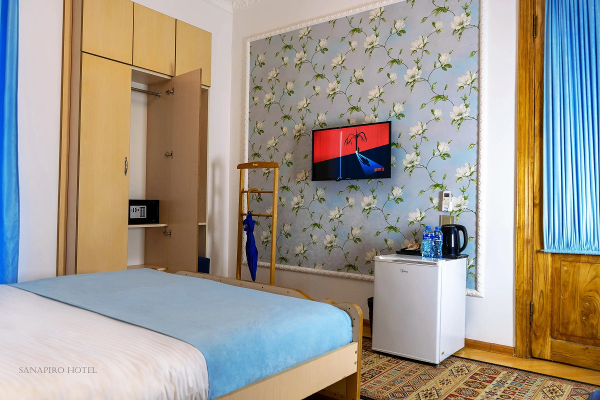 Sanapiro Hotel