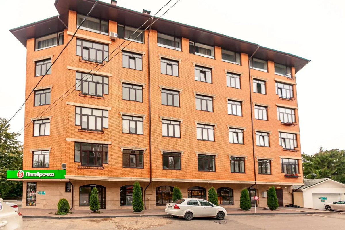 Апартаменты Ирис от Ирины Савельевой В центре города у Каскадной лестницы С завораживающим видом на Боргустанский хребет 6 этаж