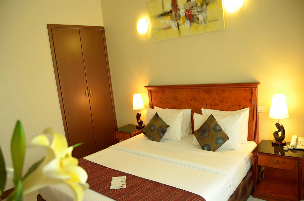 Отель Nejoum Al Emarate