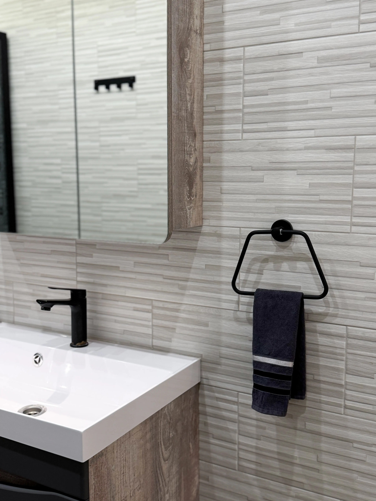 Квартира 2-комнатная на Октябрьской 3