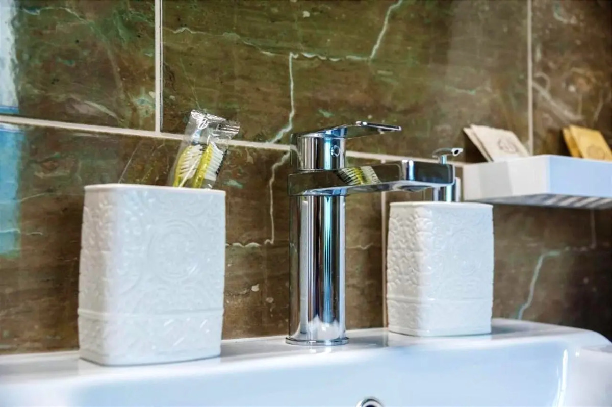 Отель GloryVell