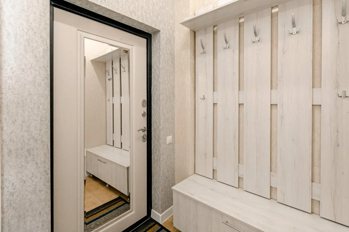 Апартаменты «Оливия» Ирины Савельевой - В парке у долины роз и красного солнышка