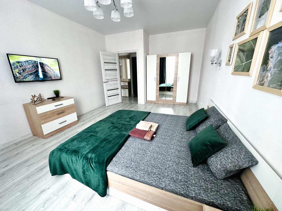 Апартаменты с Ремонтом на Батурина 141