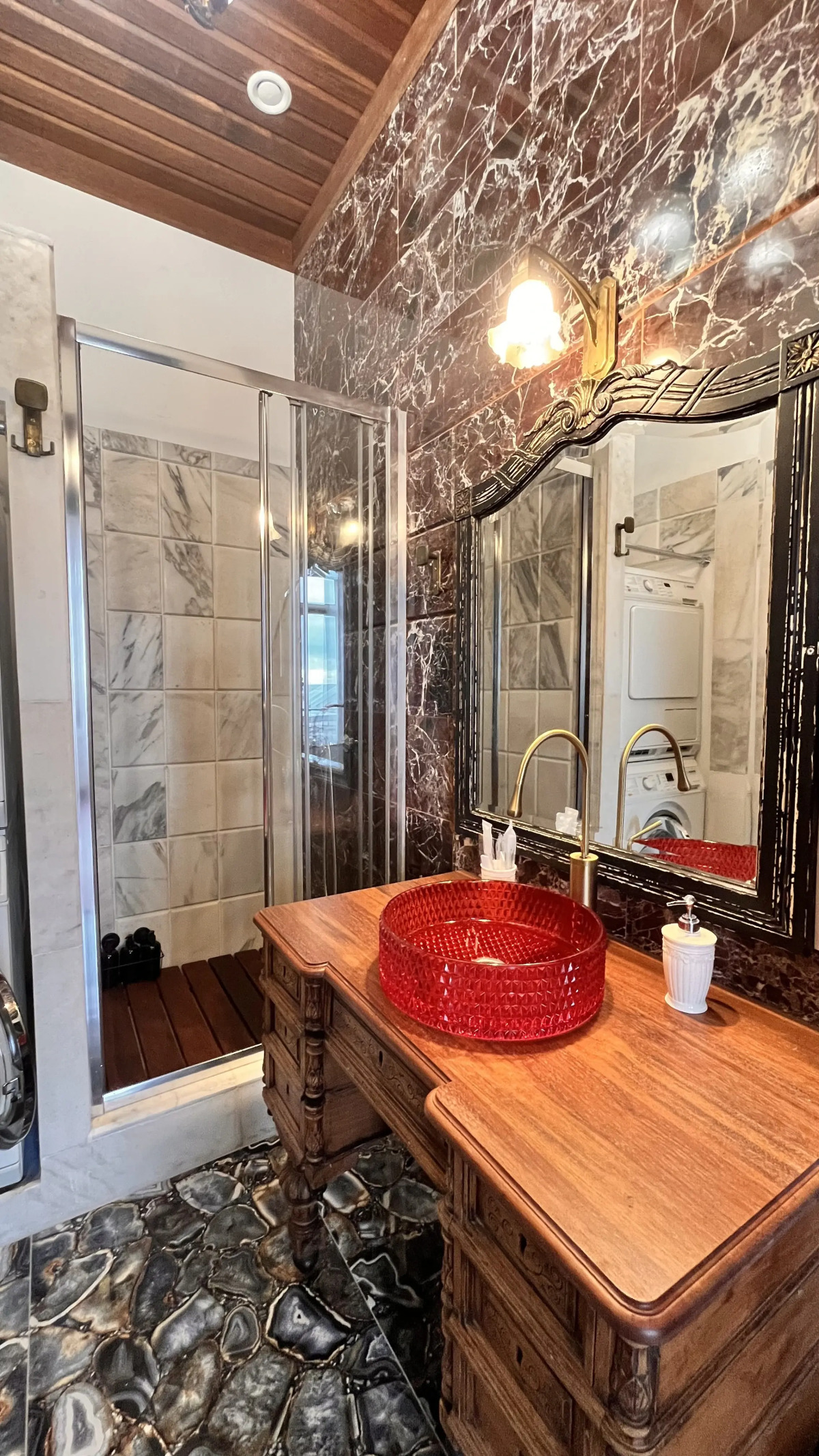 Квартира 2-х комнатная с панорамным видом на Казань