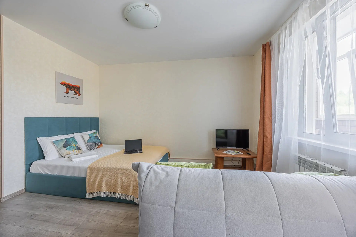 Квартира Студия с Огромной Парковочной зоной в 10 Мин.езды от Центра