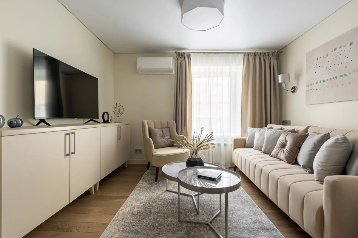 Апартаменты LetYourFlat Opera