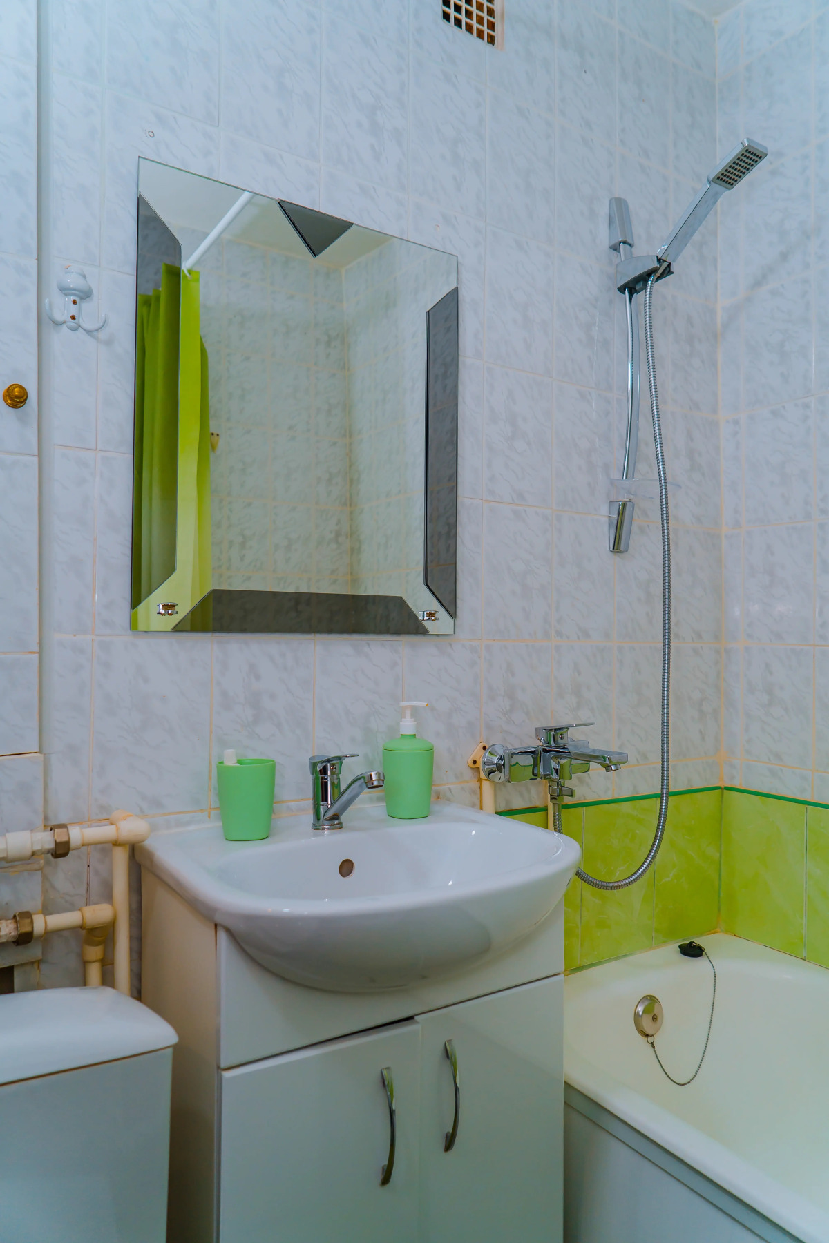 Апартаменты на улице Грацинского 28