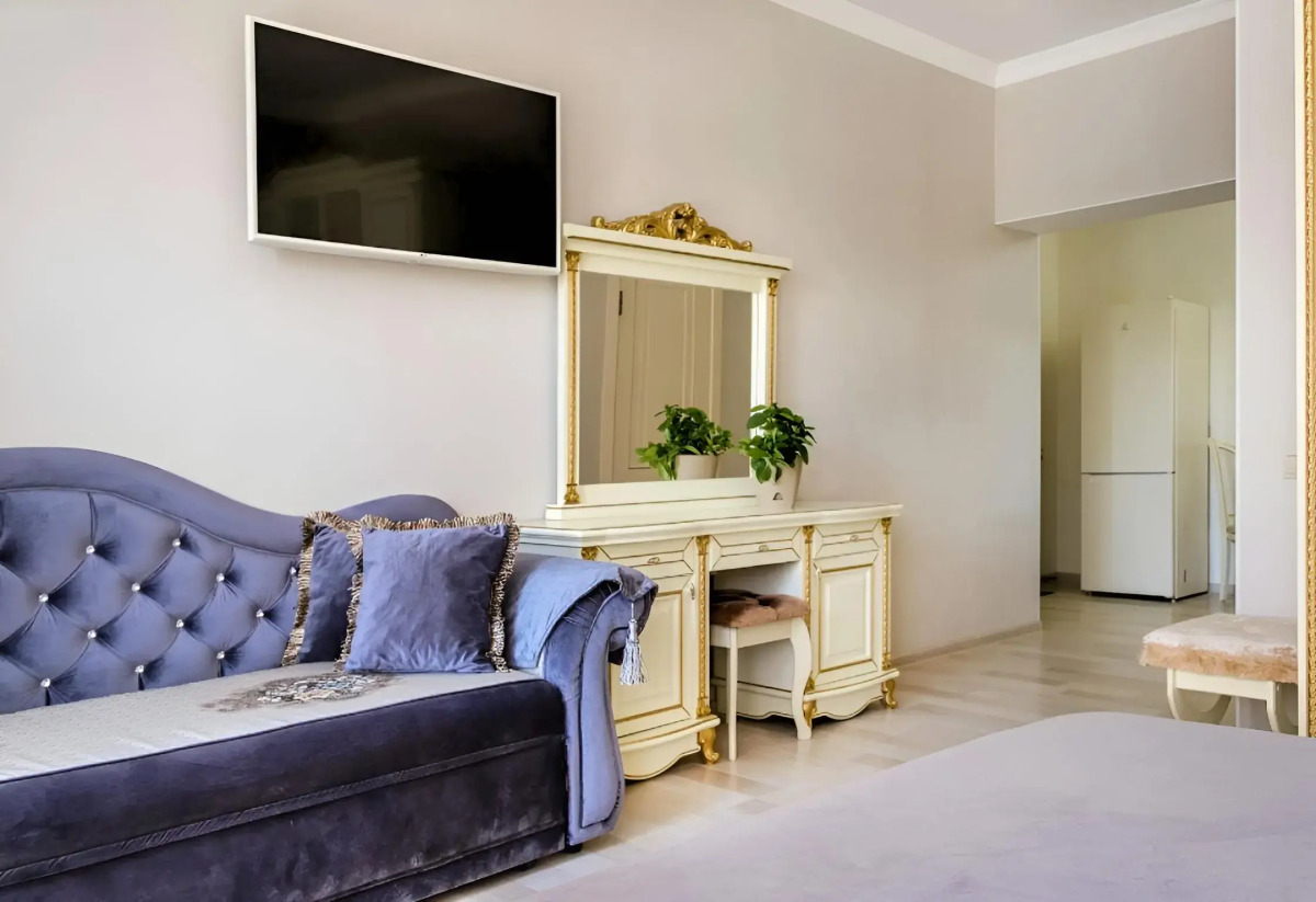 Квартира Пятигорская 24 27/2