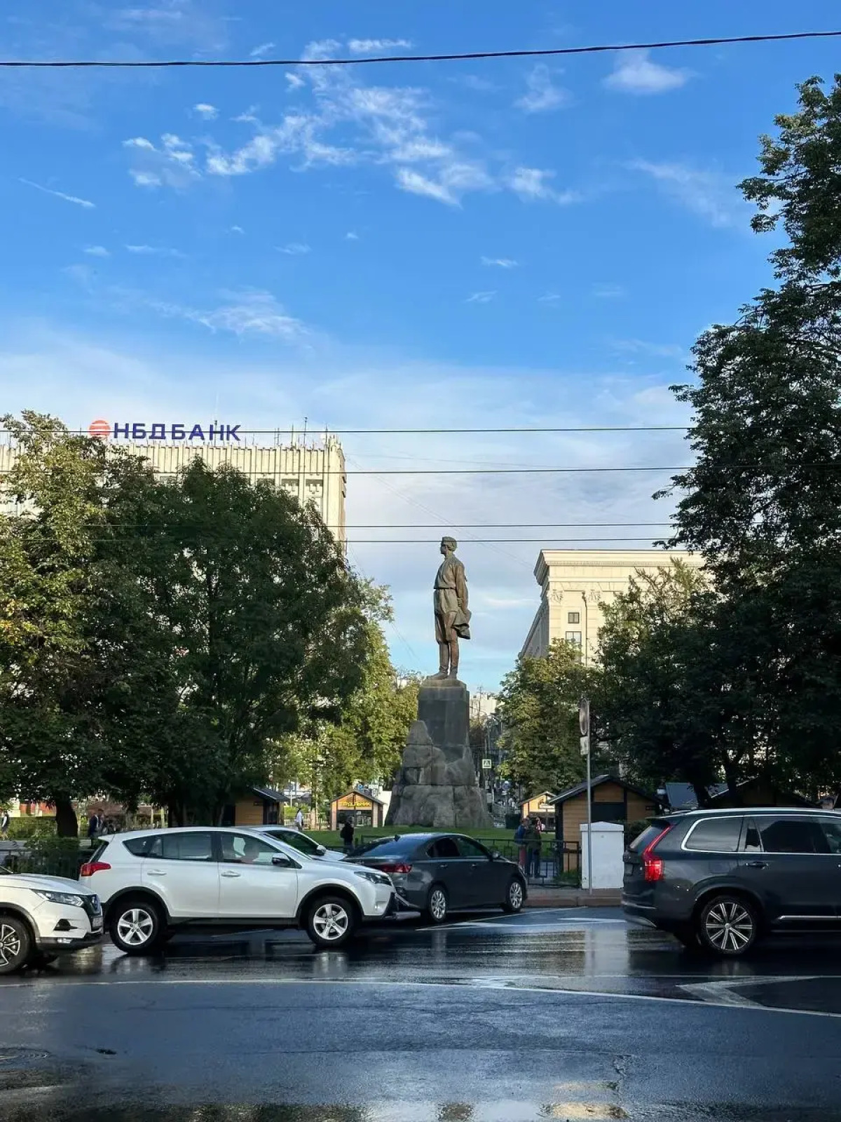 Квартира с новым дизайнерским ремонтом