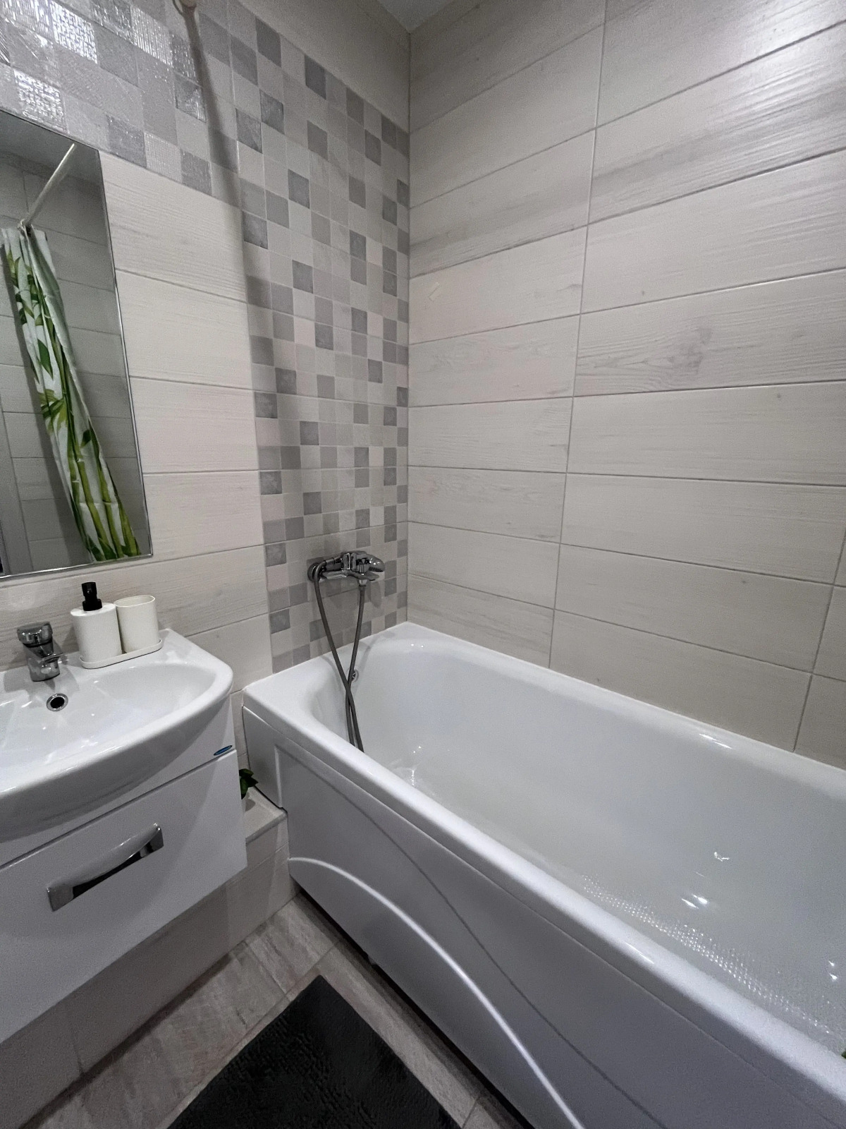 Апартаменты Privi House на Строителя Шишкина 3/1