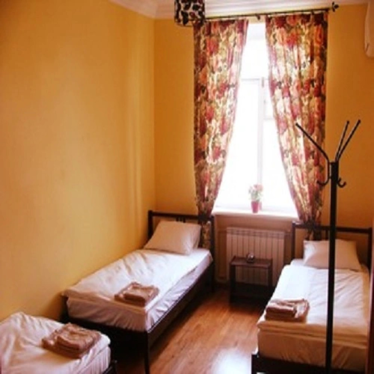 Хостел Mrs Hudson