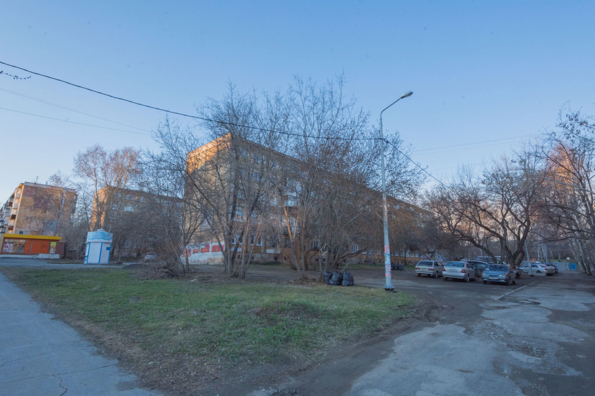 Апартаменты Октябрьской революции