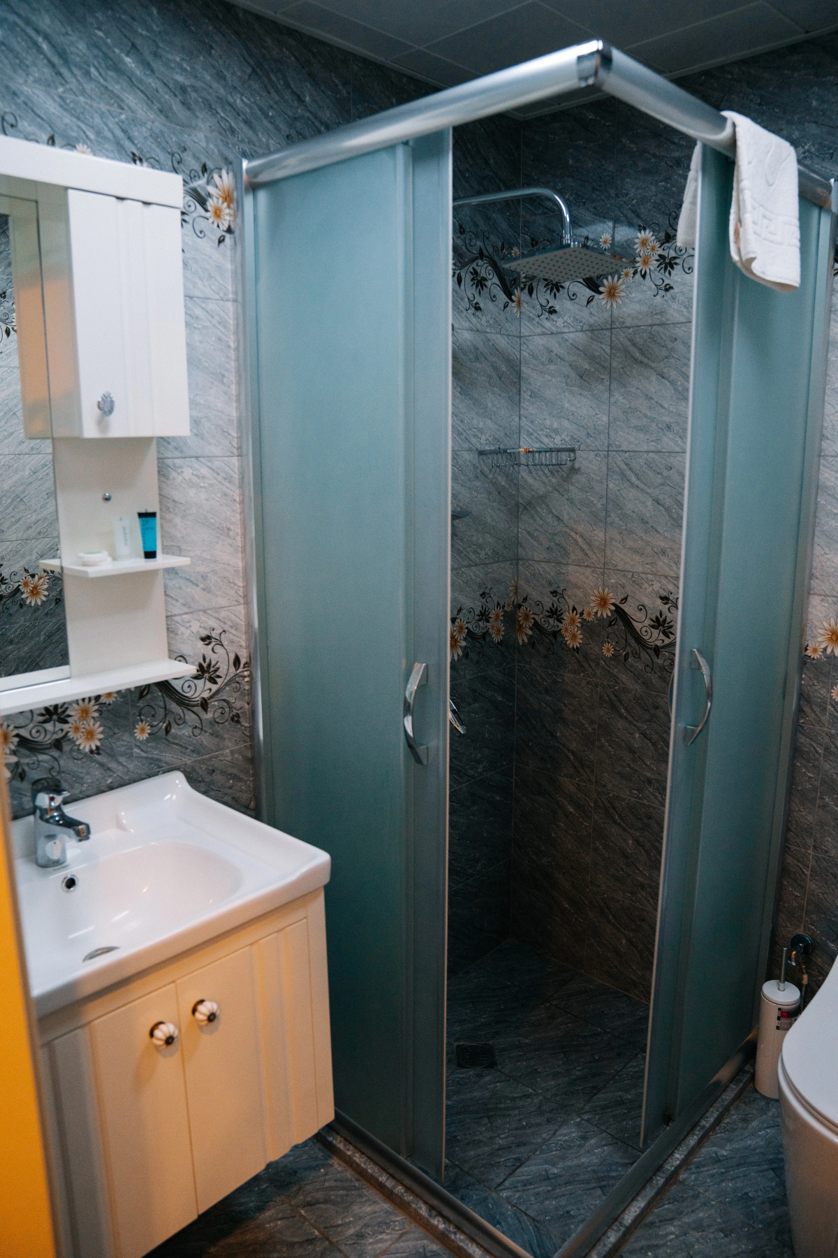 Отель The Clocktower