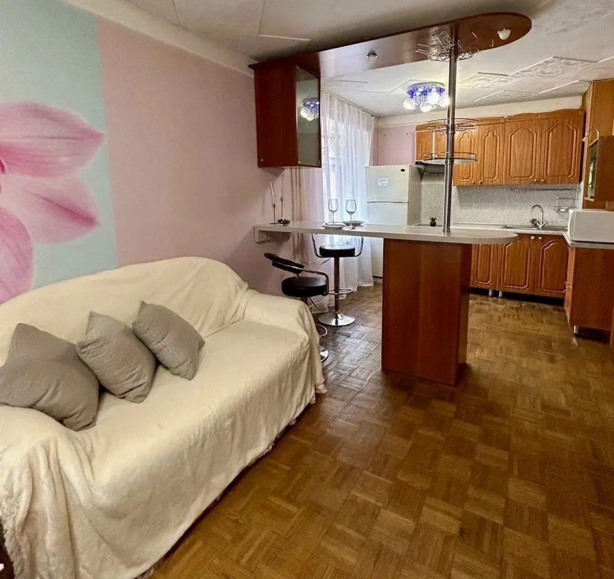 Апартаменты Двухкомнатная Квартира Шахтеров 23