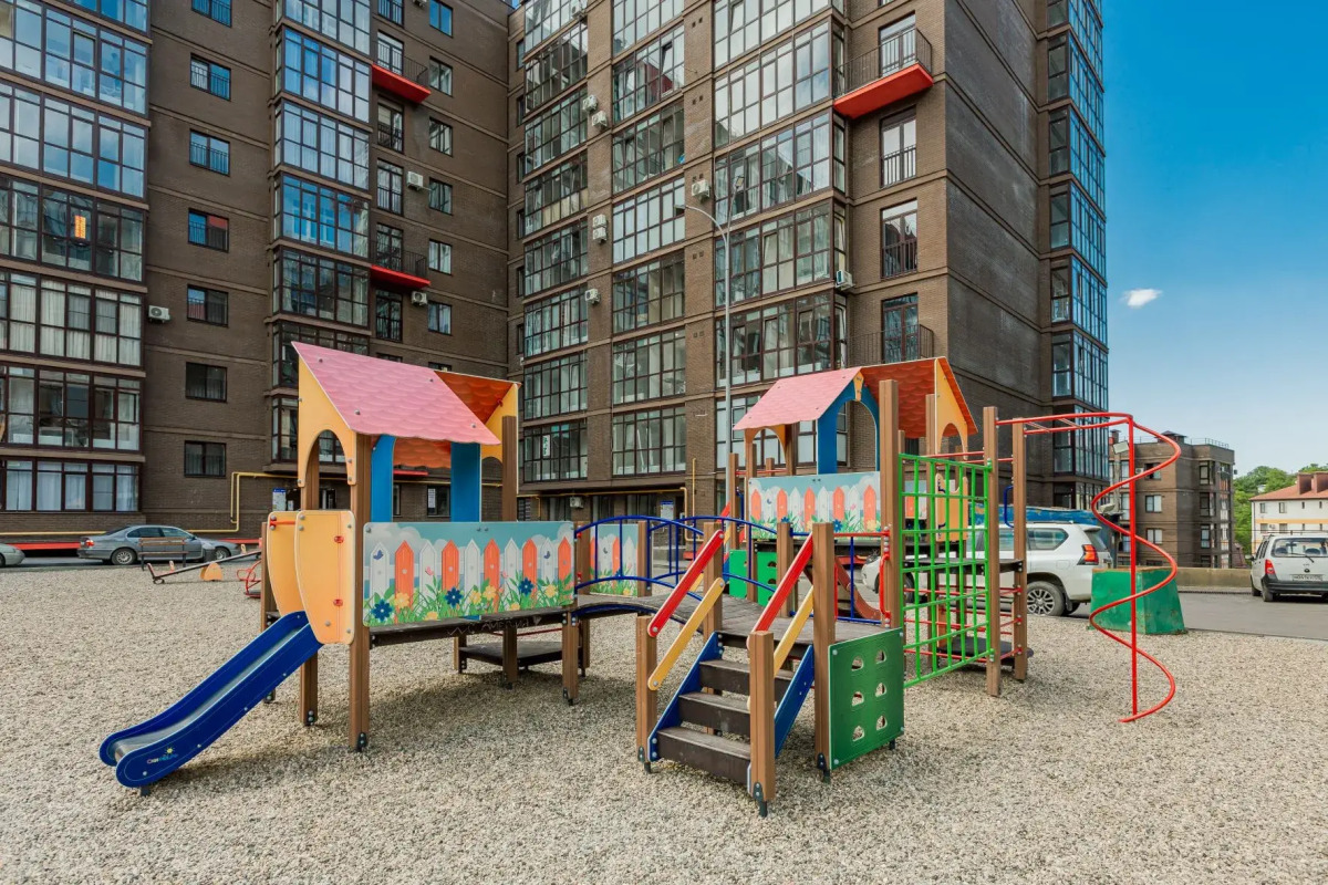 Апартаменты «Оливия» Ирины Савельевой - В парке у долины роз и красного солнышка