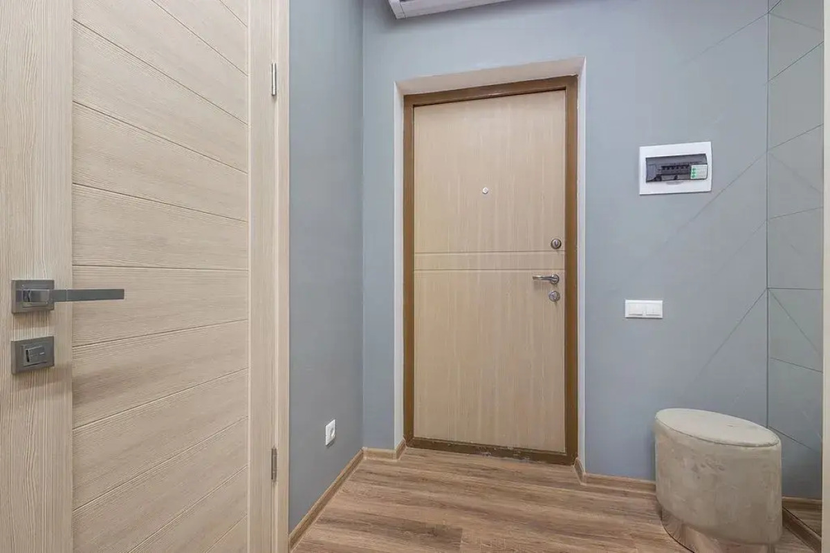 Апартаменты SKY INN Color Pink