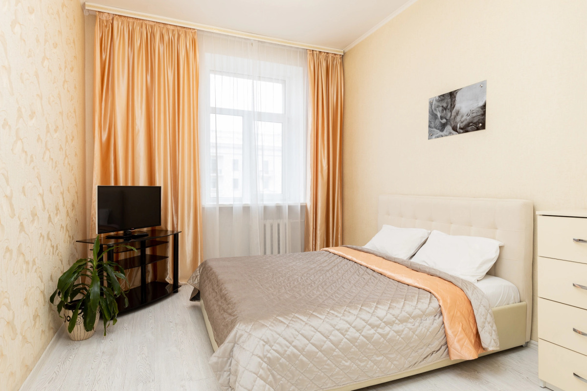 Апартаменты на площади Победы