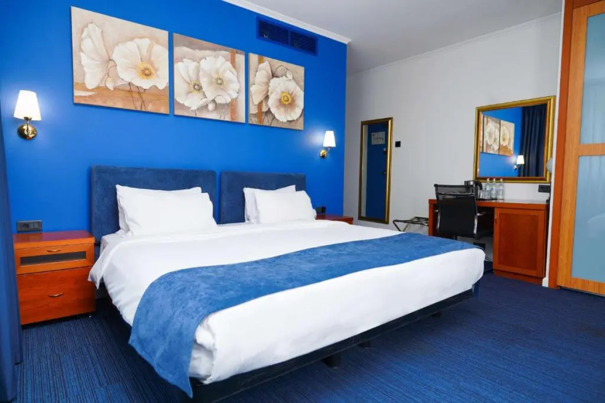 Отель Best Western Plus Congress Hotel