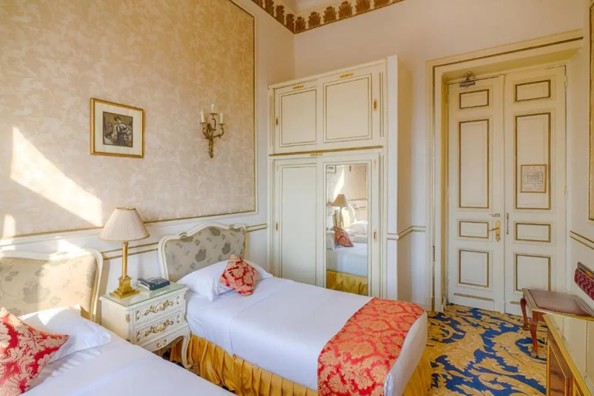 Отель Le Metropole Luxury Heritage Hotel Since 1902