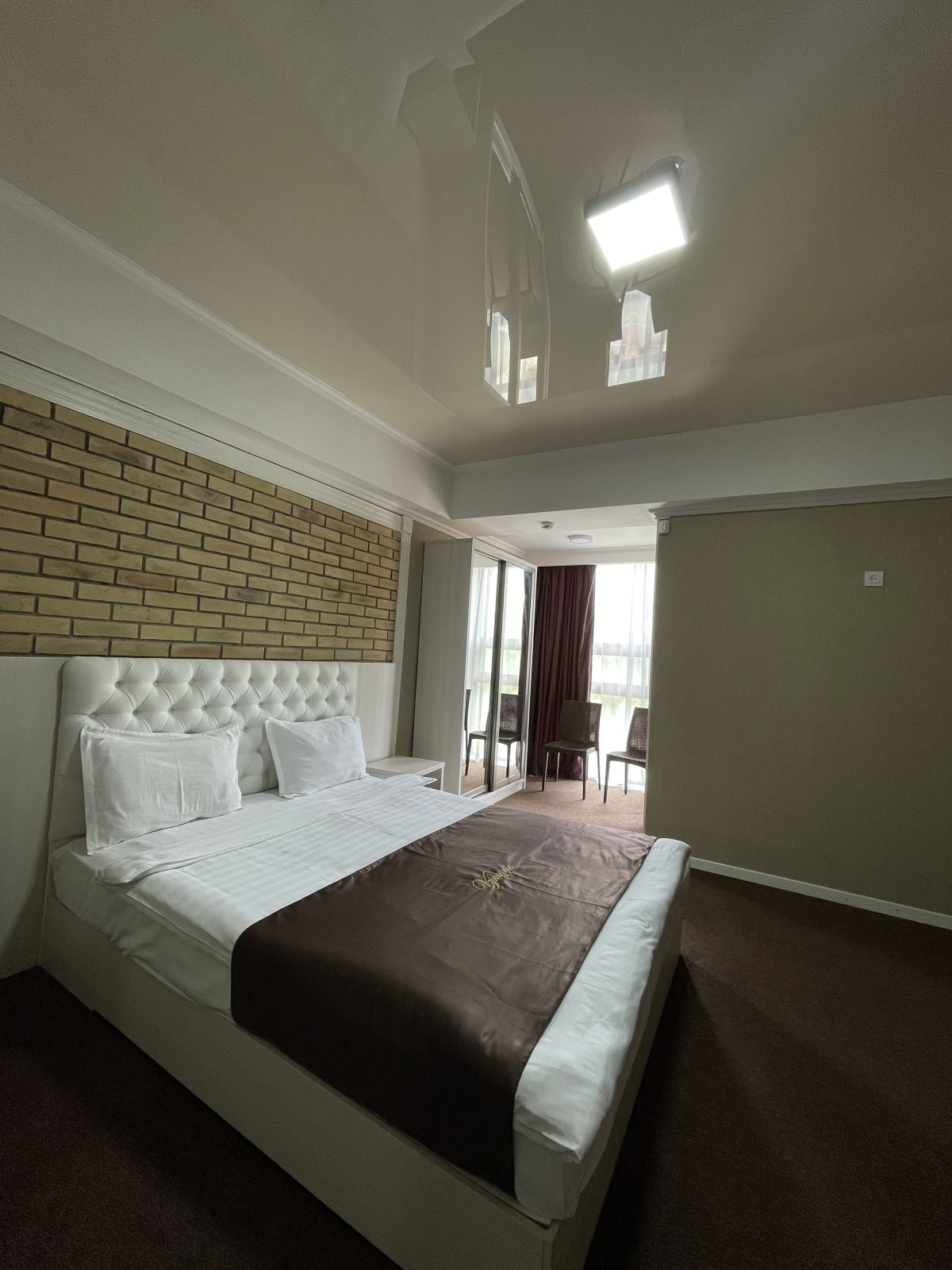 Отель Vzmorie De Luxe