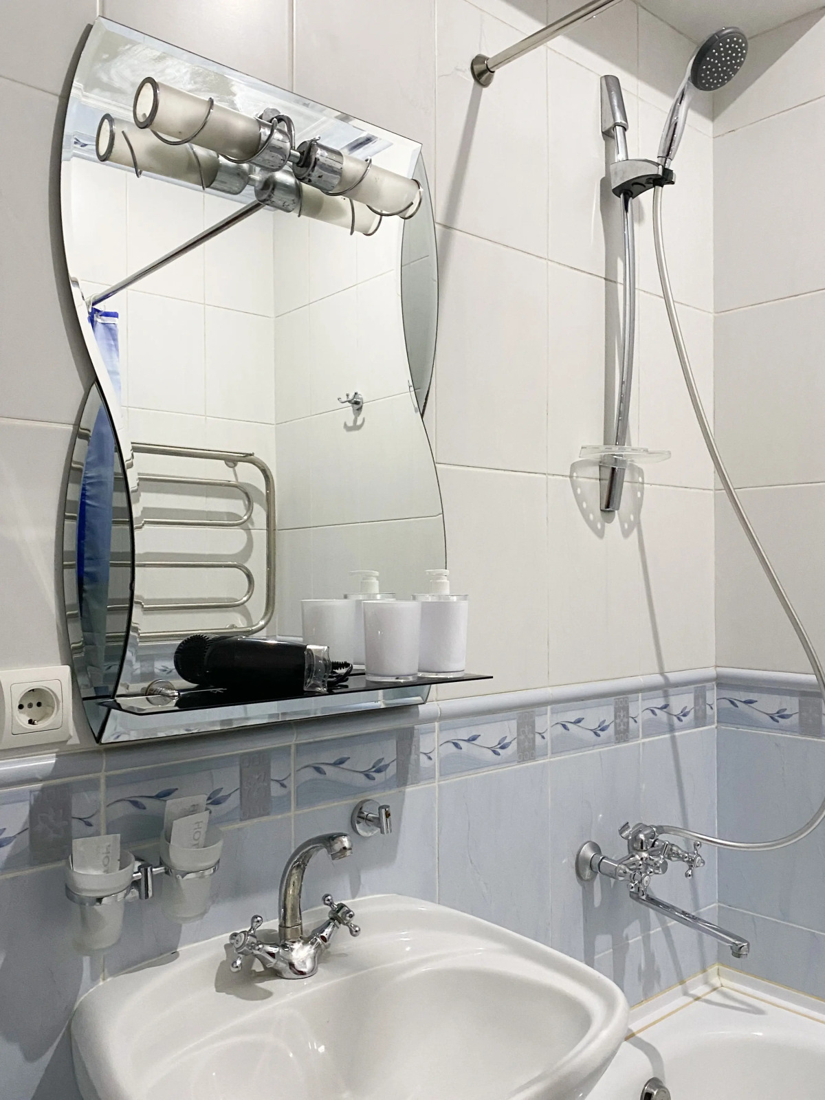 Апартаменты Счастье жить в центре Севастополя