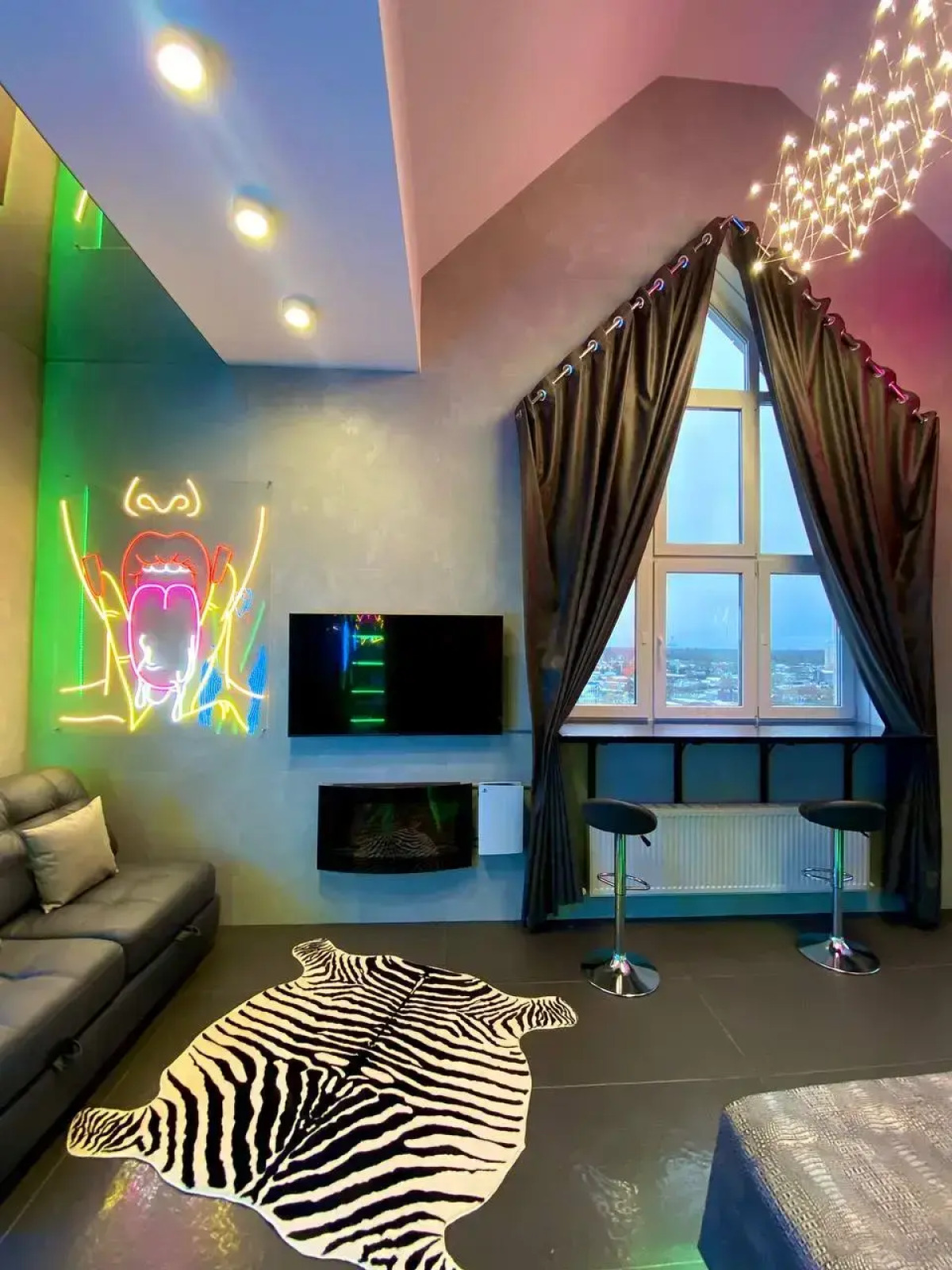 Апартаменты +18 Агат Apart Energy с Панорамным Видом и Джакузи