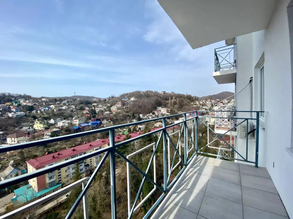 Апартаменты с Балконом и Видом на Море