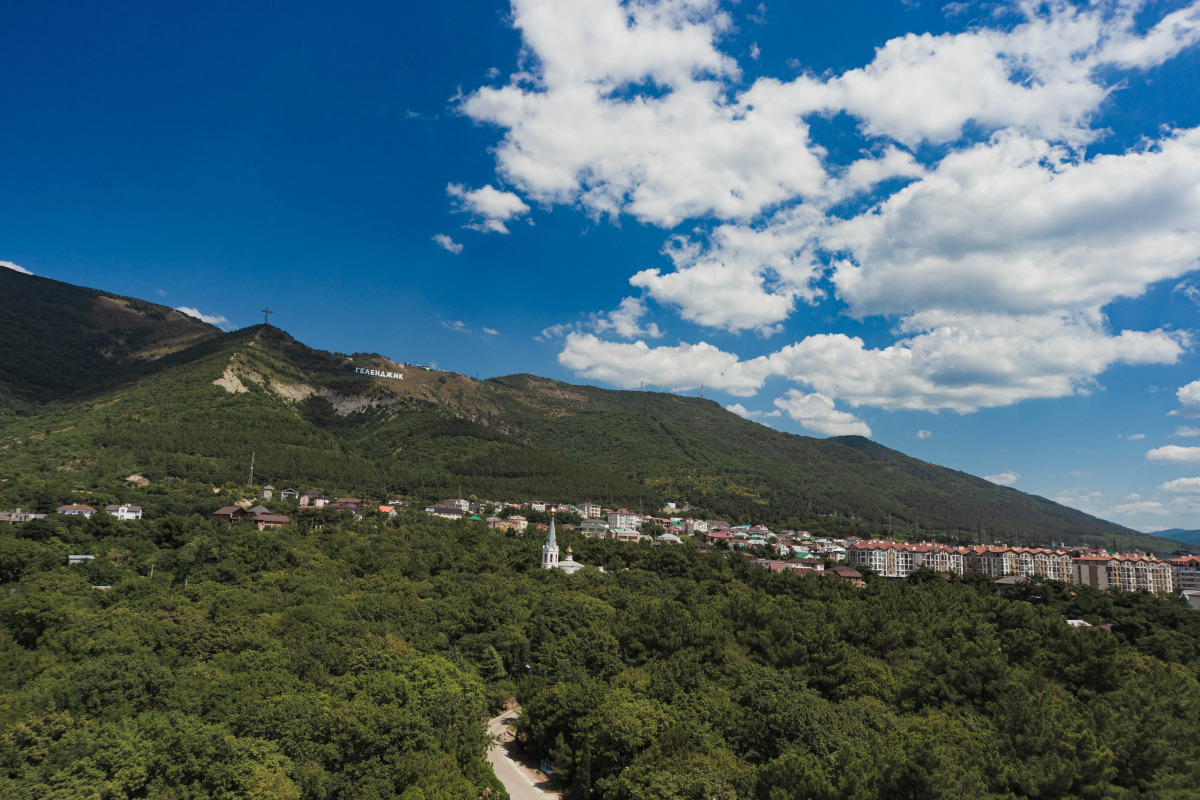 Апартаменты Вид на Горы Азимут 3