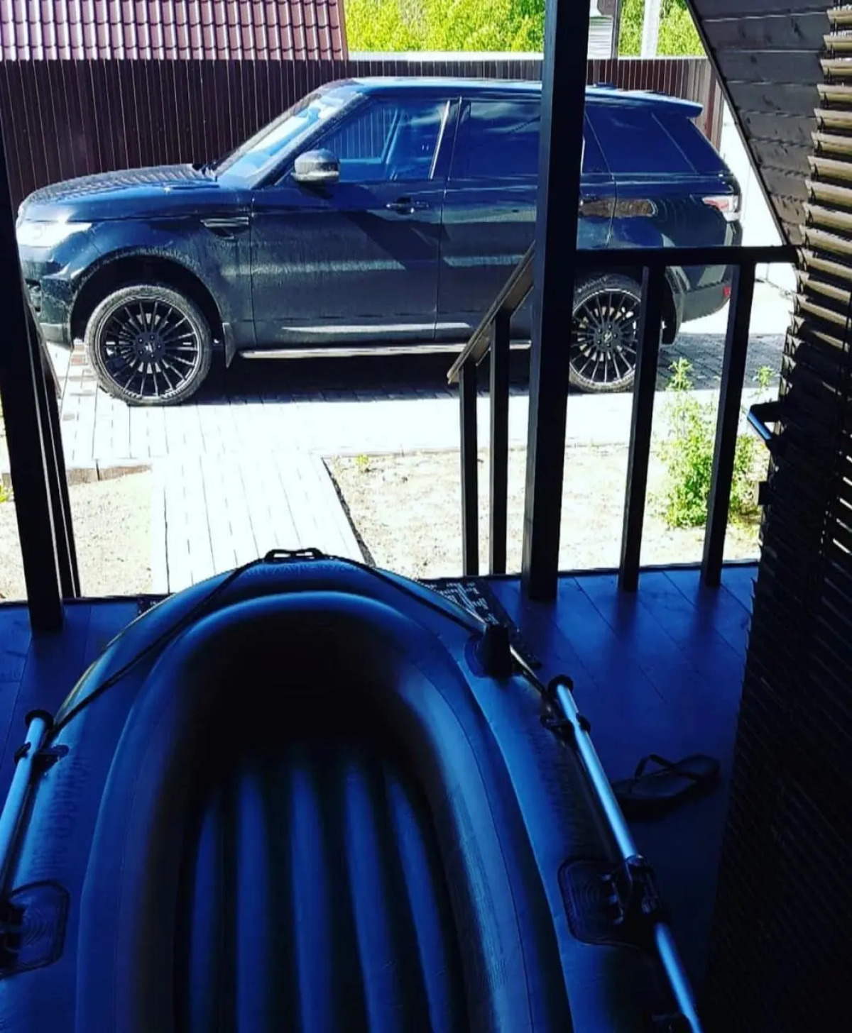 Частный дом на берегу залива Волги