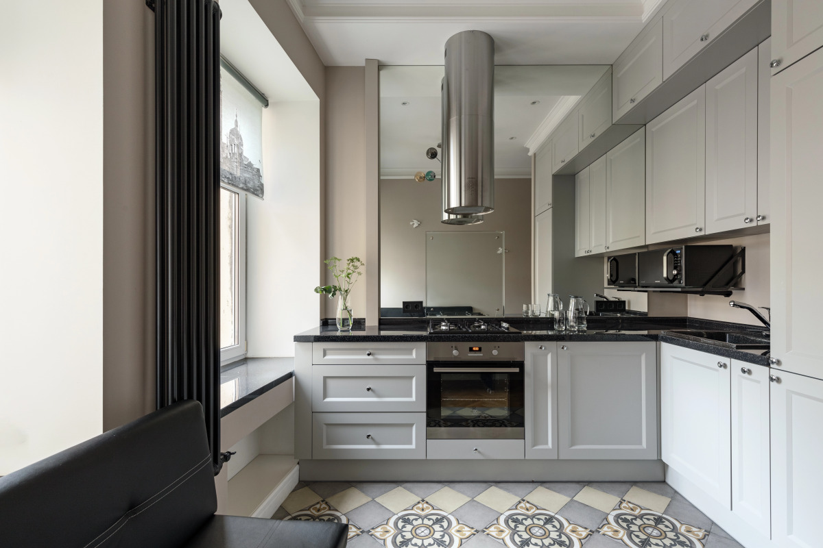 Апартаменты Bird Nest 80 кв.м с Балконом и Видом на Набережную Канала Грибоедова