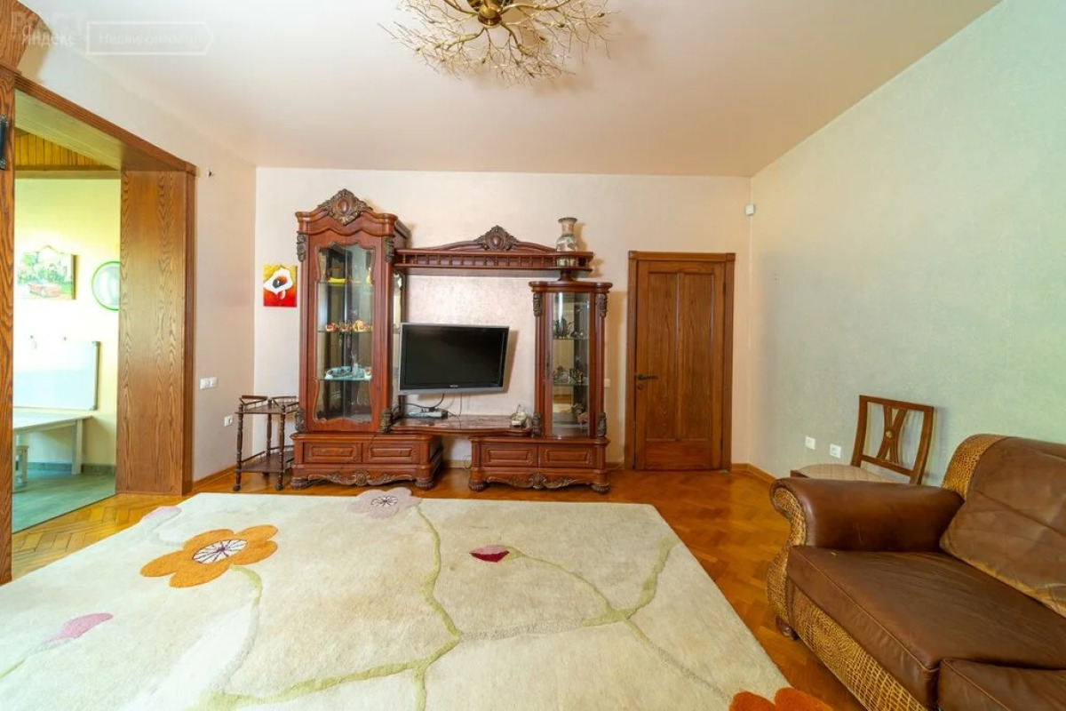 Апартаменты на Цюрупы 7