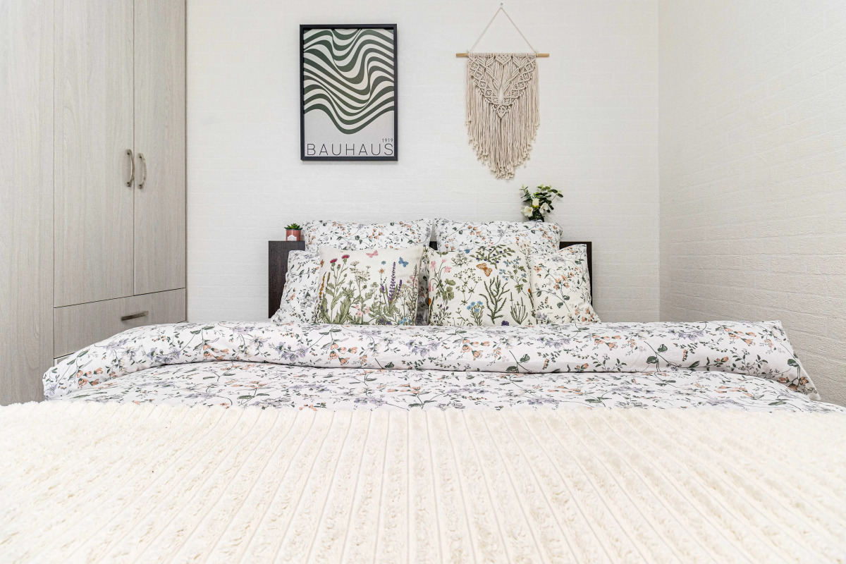 Квартира университетская 49