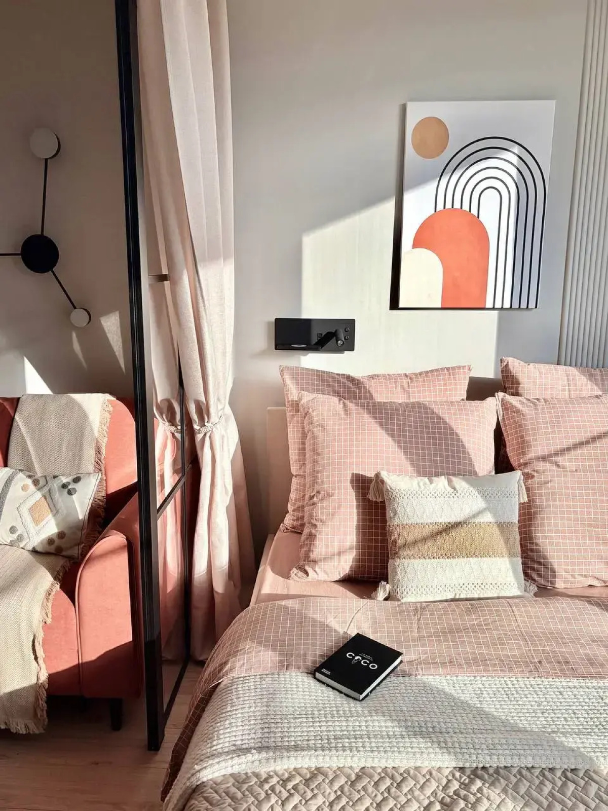 Апартаменты стильные с дизайнерским ремонтом вместимостью до 4 гостей 10 минут до центра города