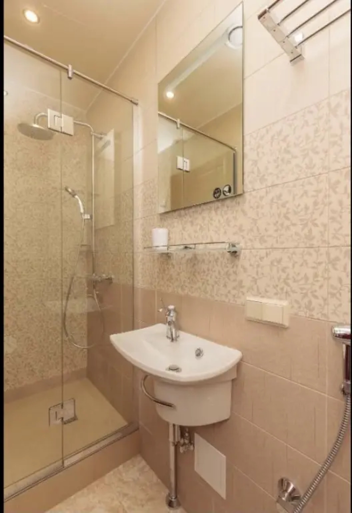 Апартаменты на Стремянной 1