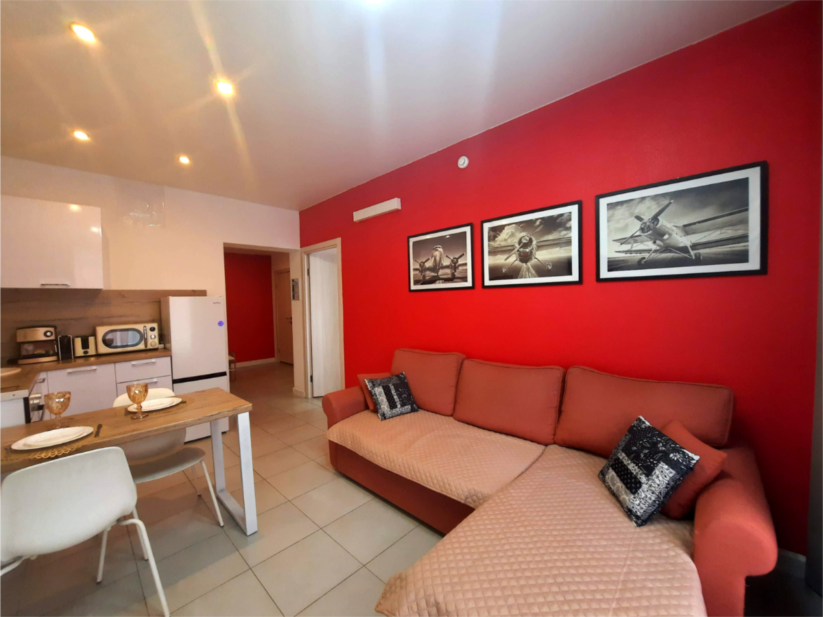 Апартаменты Дизайнерская Двушка в ЖК Амурский парк