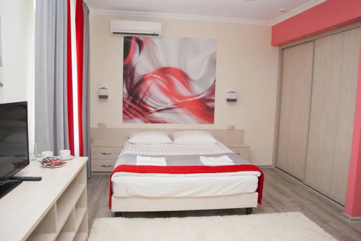 Отель Акварели Рус