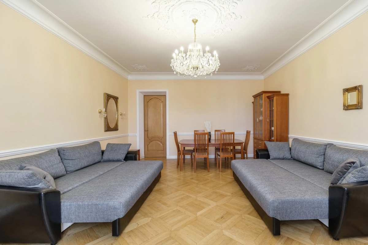 Апартаменты 3 спальни у Манежной площади 8 гостей