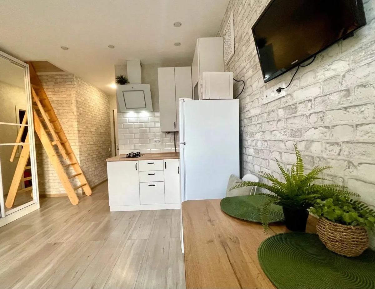 Квартира с мансардой в 100м от моря