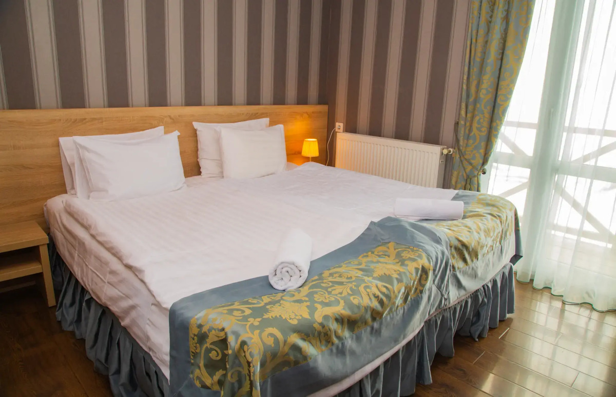 Отель Edelweiss Hotel