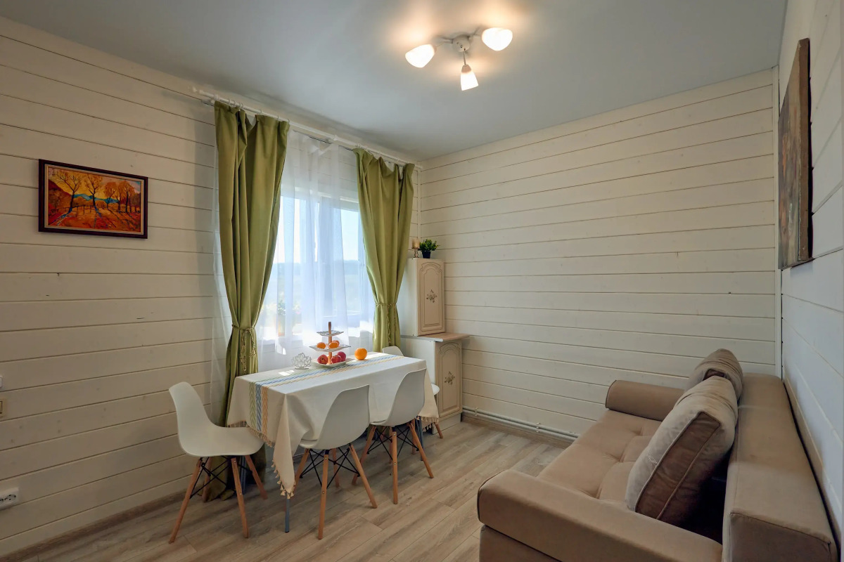 Частный Дом Родниковая 12